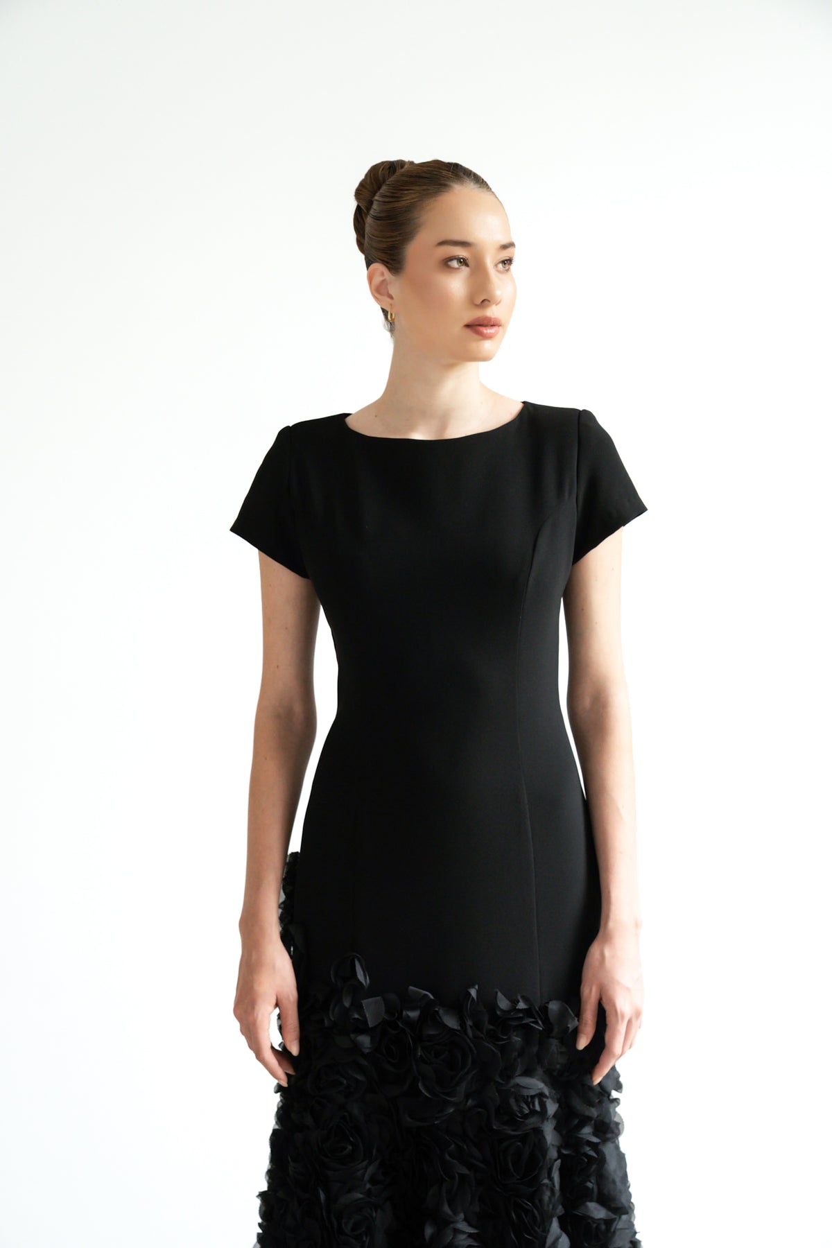 FLORAL TULLE GOWN - BLACK