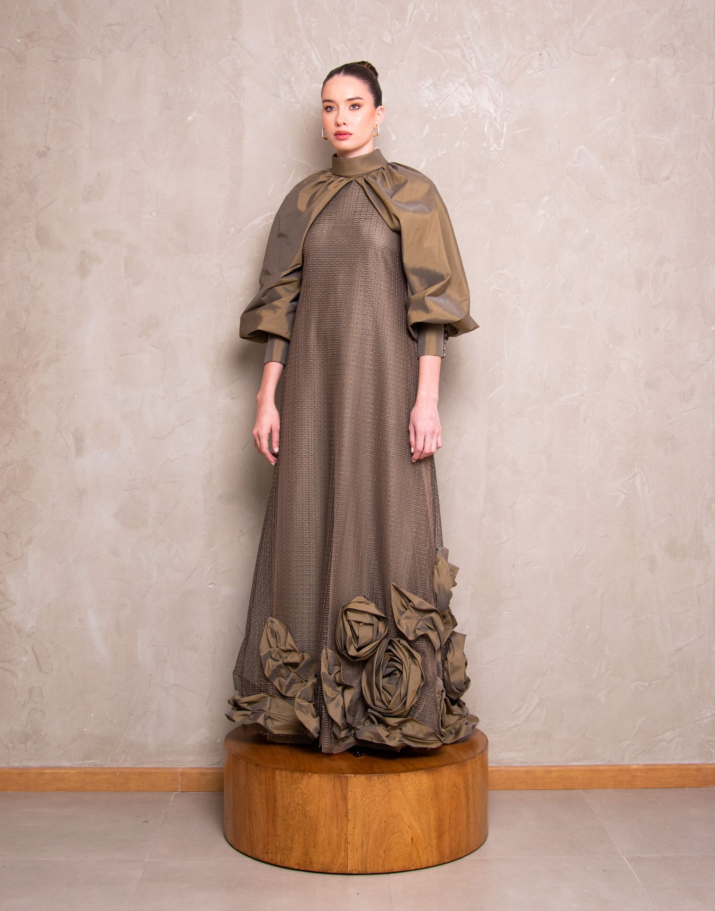 Long-Sleeved Green Maxi Dress